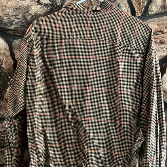 American Eagle Tan Tartan Button Down Long Sleeve - Picture 6 of 6